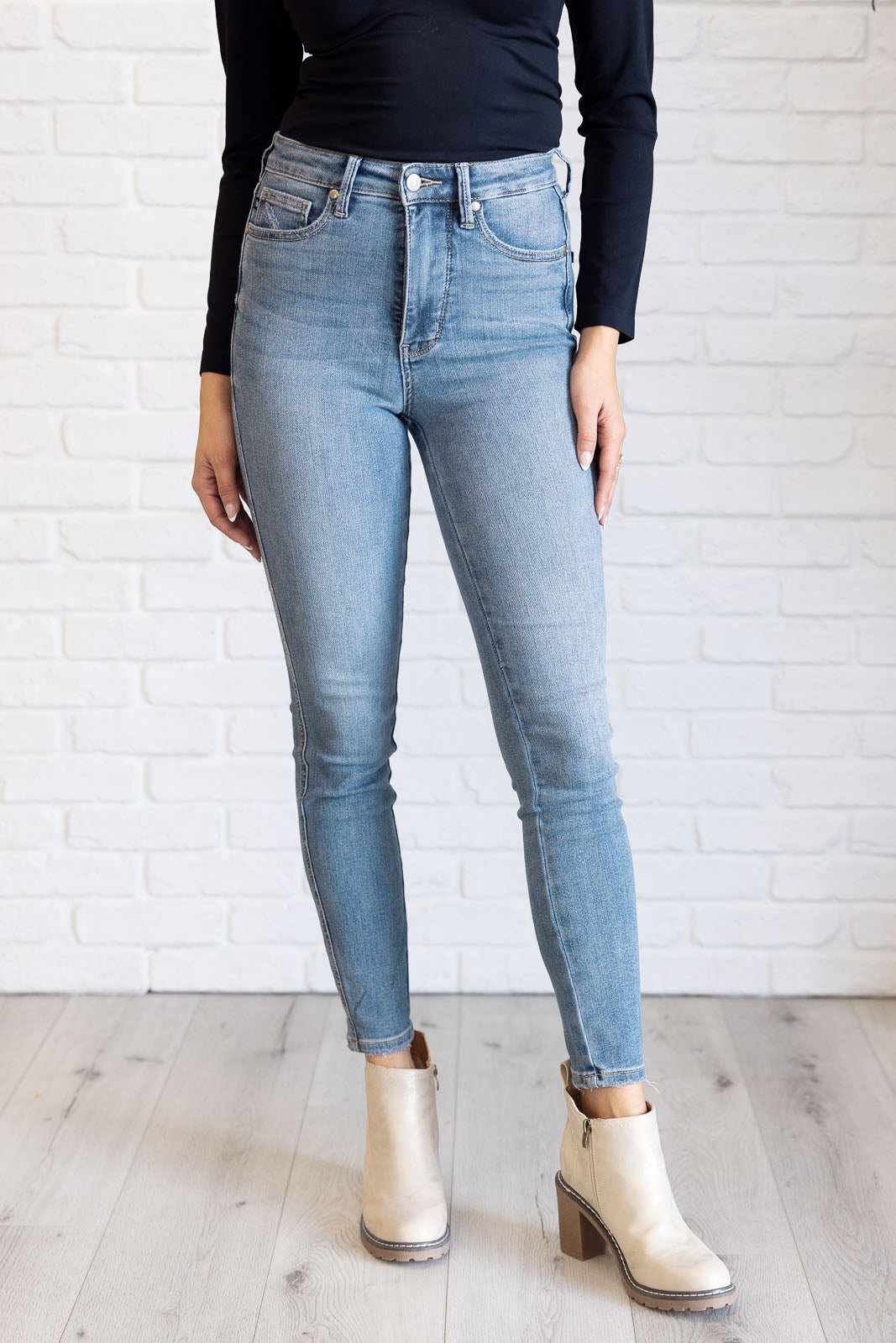 Vivian High Rise Control Skinny Jeans