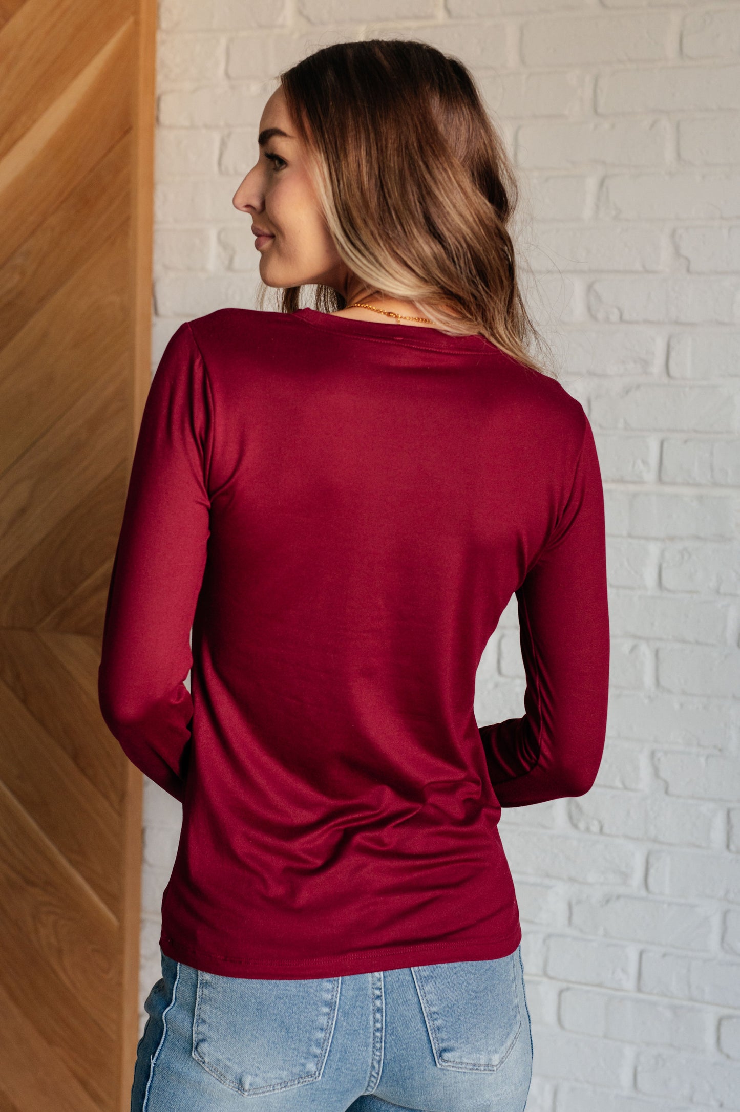 Effortless Essentials Microfiber Long Sleeve Tee in Cabernet