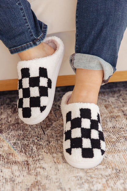 Cozy Check Slippers - Black