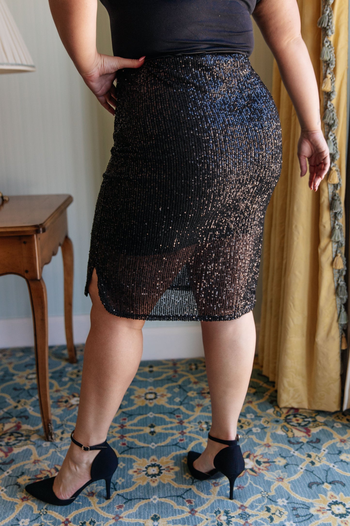 Golden Hour Sequin Skirt - Black