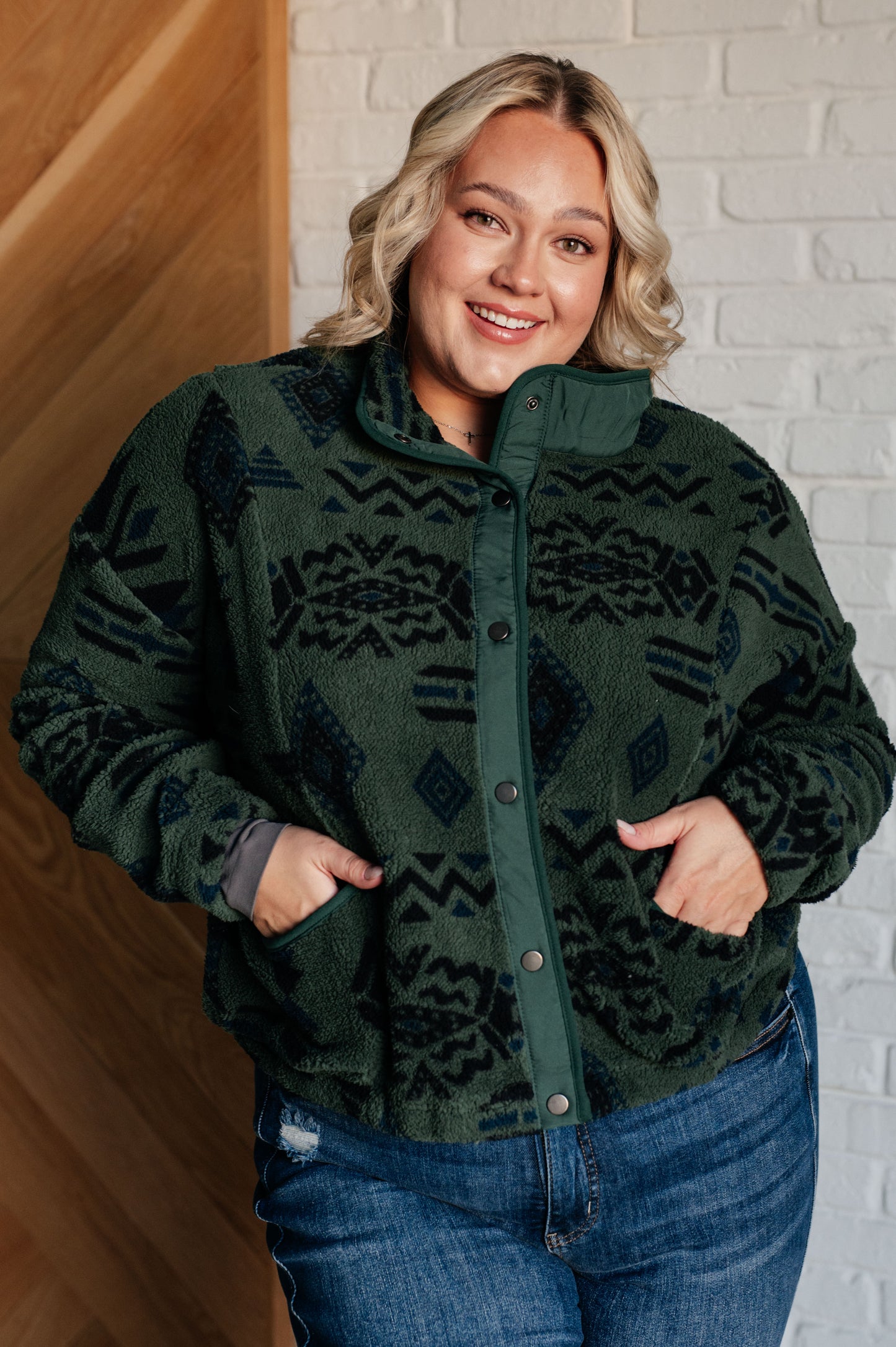 Summit Views Geometric Fleece Jacket