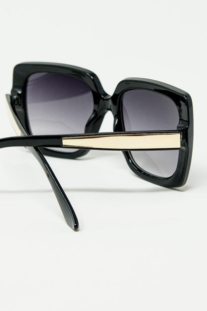 Wild Elegance Oversized Square Sunglasses