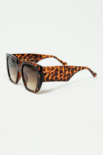 Retro Glam Cat-Eye Sunglasses