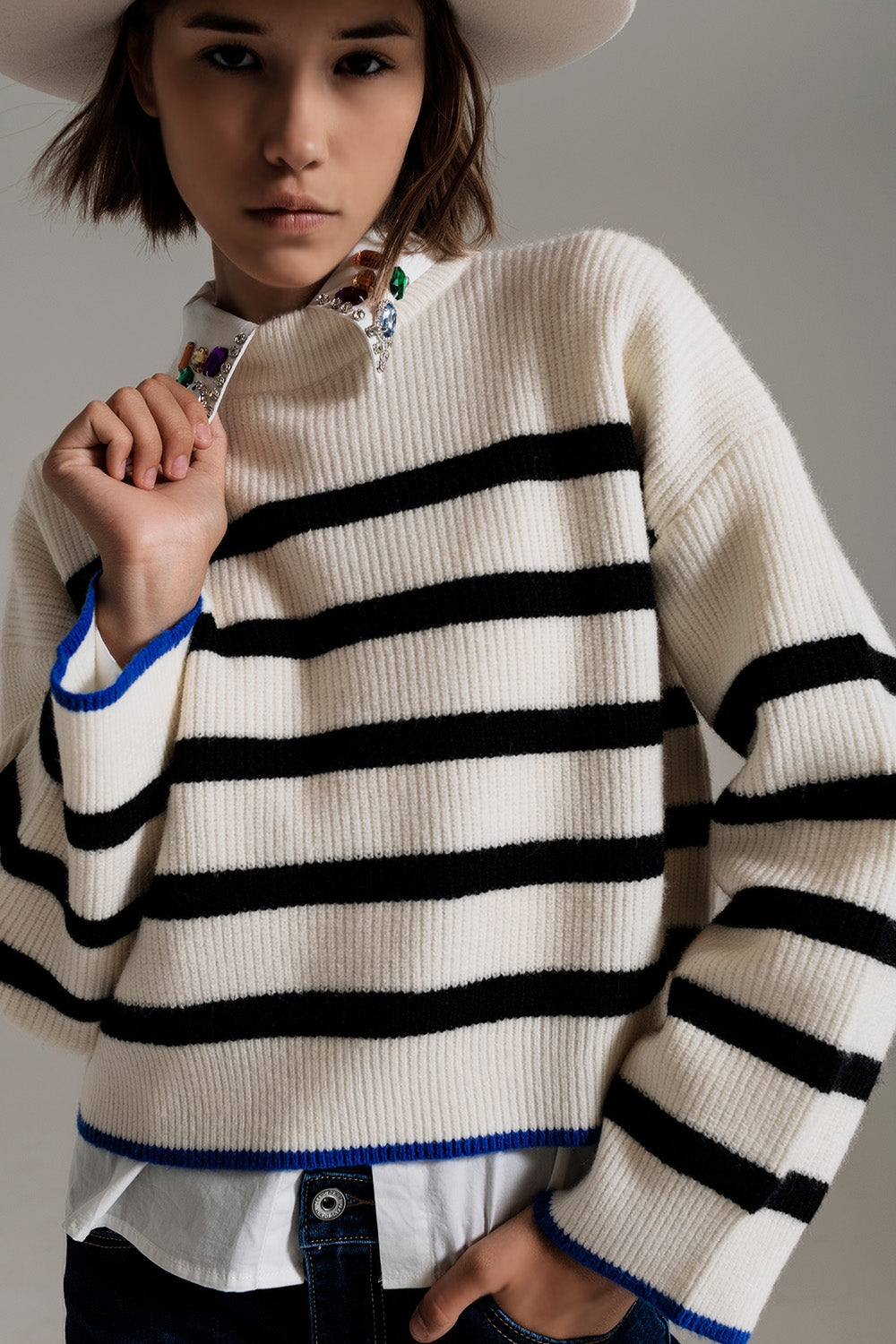 Edge Stripe Knit Sweater