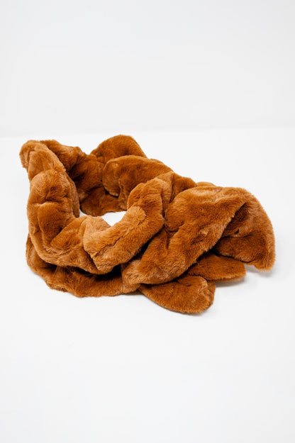 Plush Faux Fur Collar Scarf