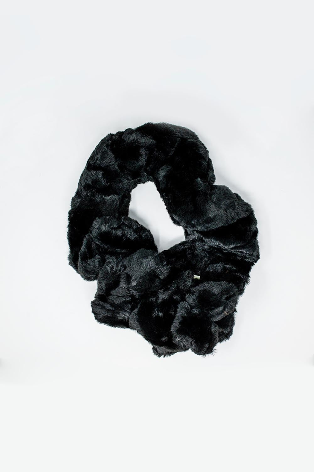 Plush Faux Fur Collar Scarf