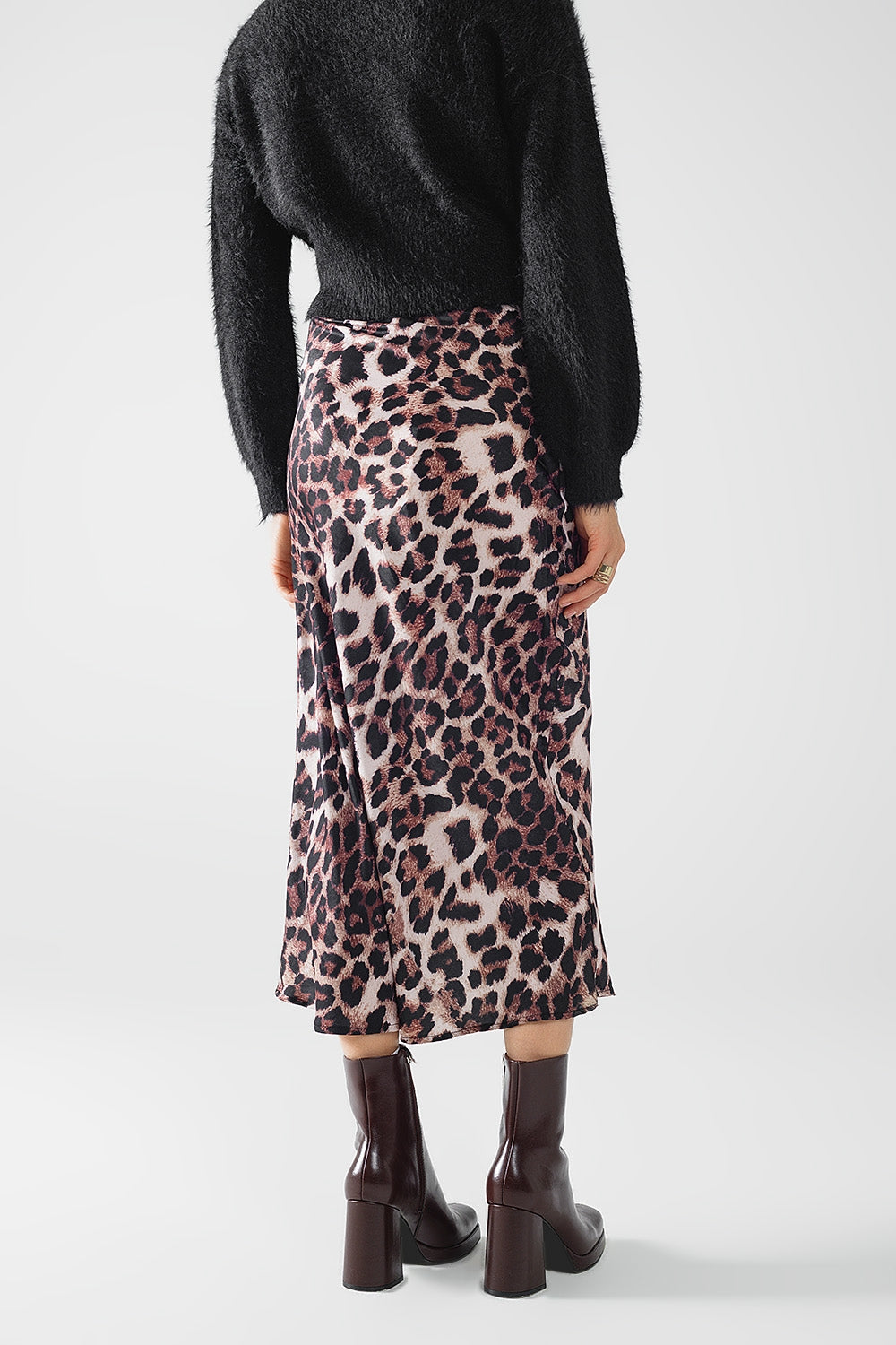 Savanna Chic Leopard Midi Skirt