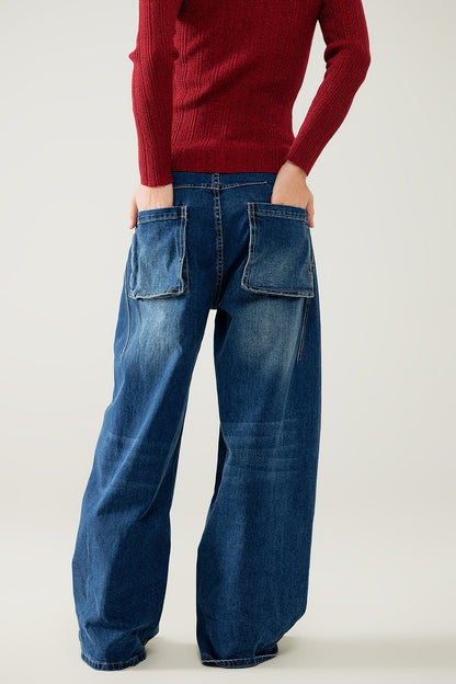 Relaxed Balloon-Leg Jeans in Mid Wash