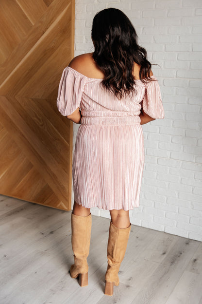 Effortless Elegance Balloon Sleeve Dress