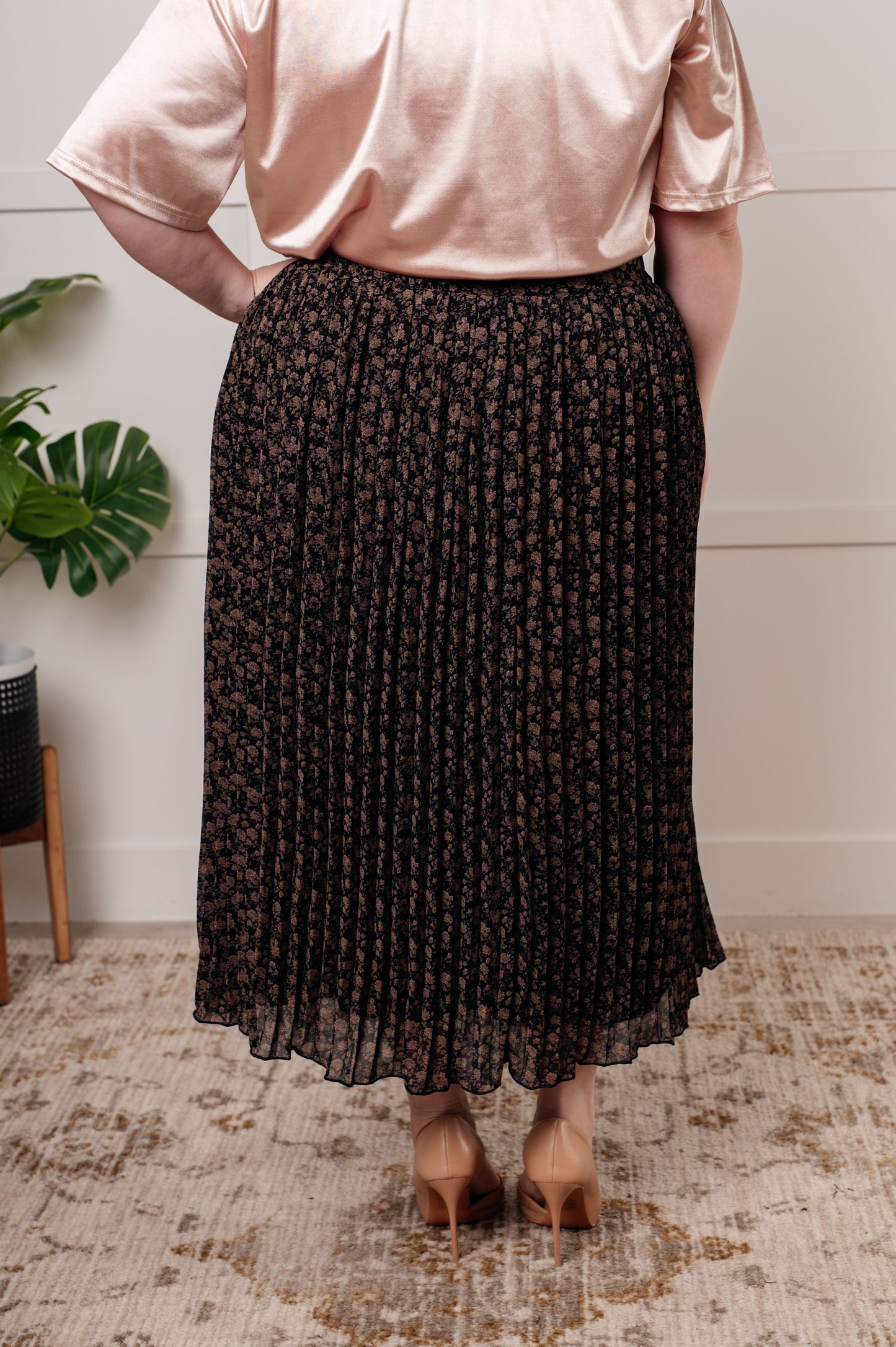 Botanical Bliss Pleated Midi Skirt