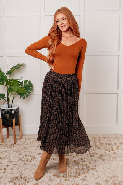 Botanical Bliss Pleated Midi Skirt