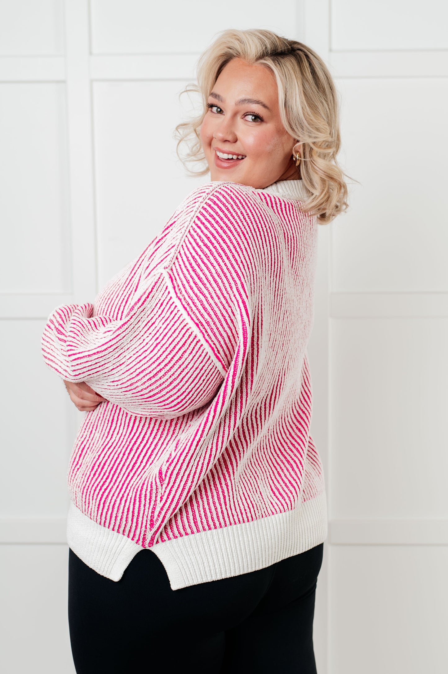 Effortless Charm Contrast Knit Sweater - Pink