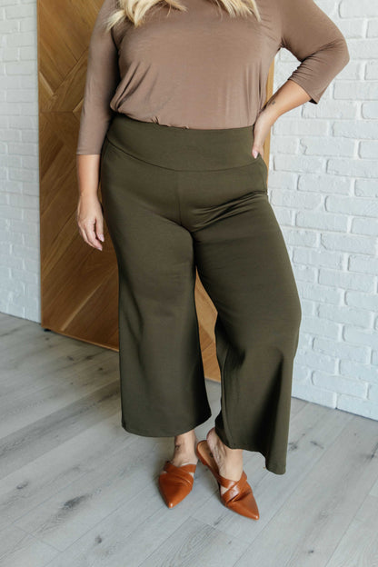 Natural Grace Wide Leg Crop Pants - Redtop