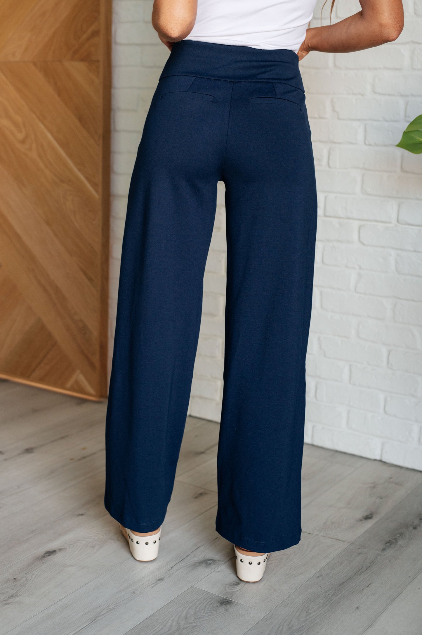 Vegas Wide Leg Pants in Navy