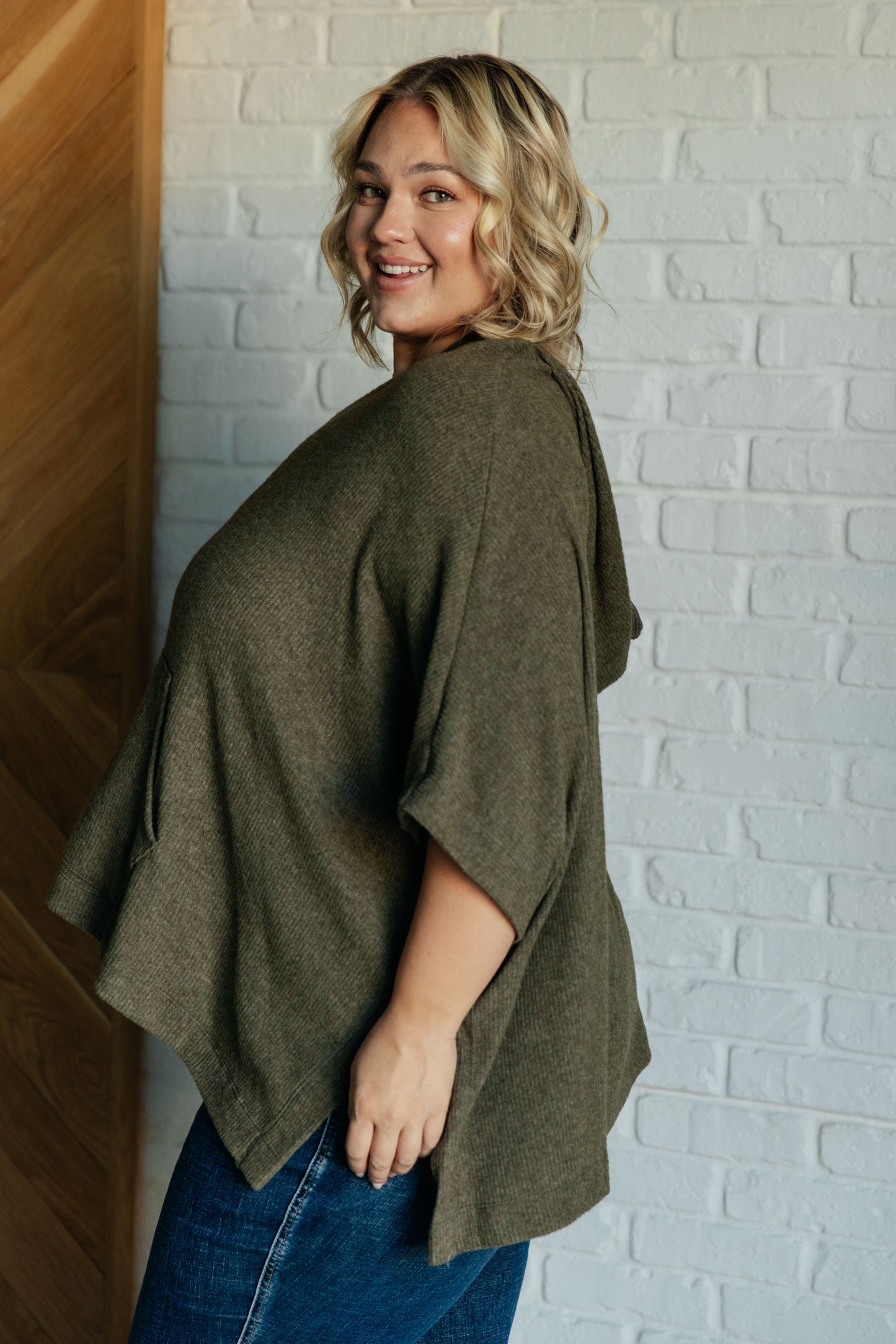 Effortless Flow Hooded Poncho in Olive