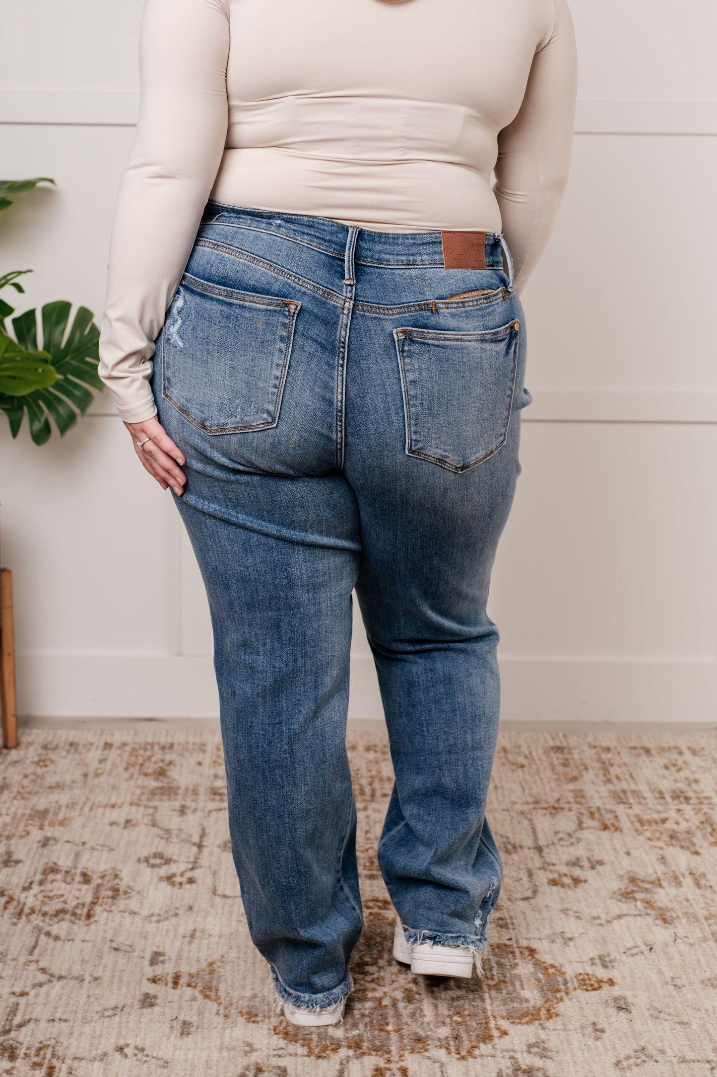 Essentials Mid-Rise Dad Jeans