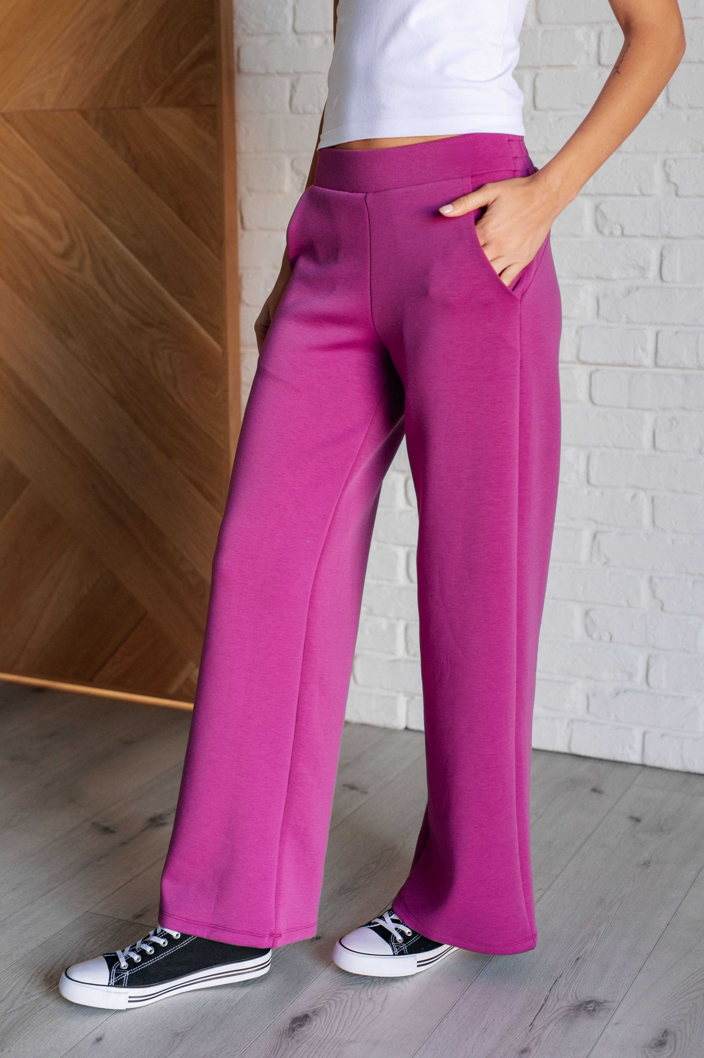 Voyager’s Choice Wide Leg Crop Pant - Magenta