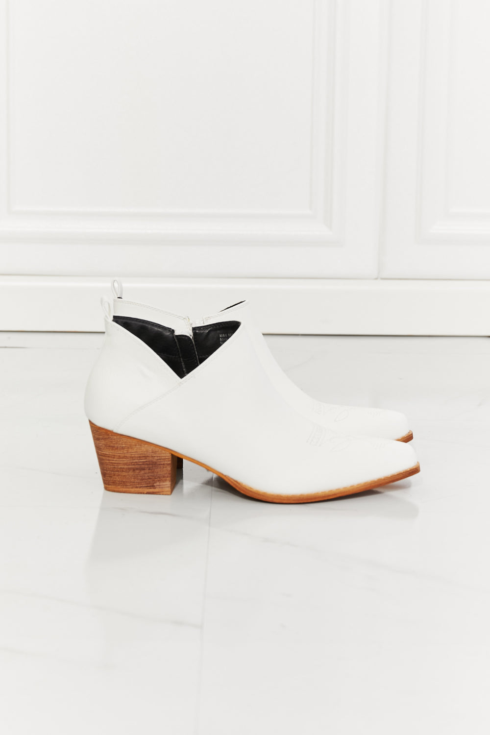 Own the Moment White Embroidered Cowboy Booties