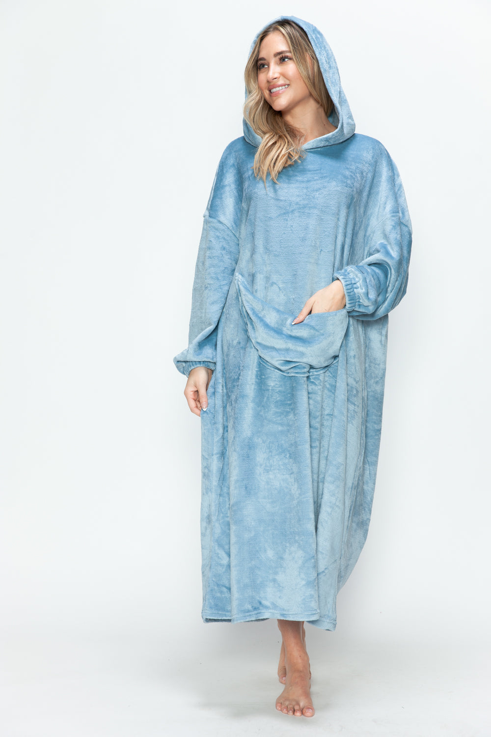 Cozy Hooded Midi Lounge Gown with Pockets