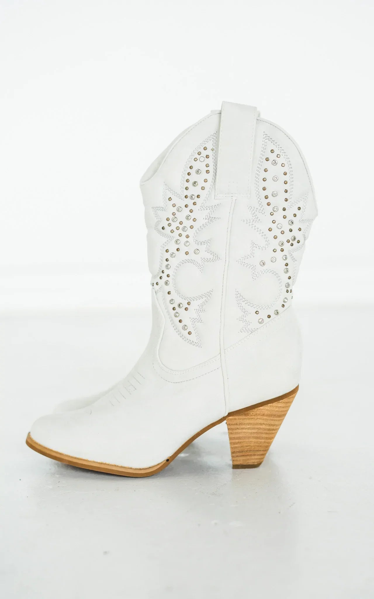 Outlaw Spirit White Cowboy Boots - Redtop