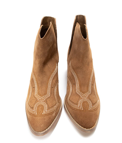 Sleek Sophistication Ankle Boots - Tan