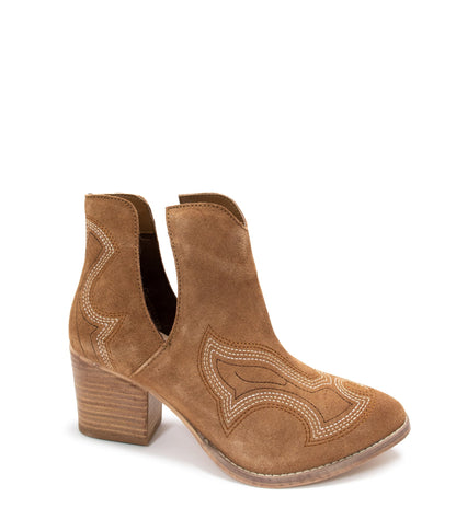 Sleek Sophistication Ankle Boots - Tan